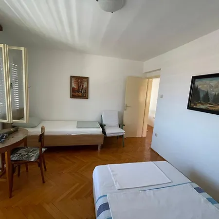 Ivancic Διαμέρισμα Crikvenica