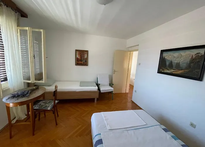 Ivancic アパート ツリクヴェニツァ